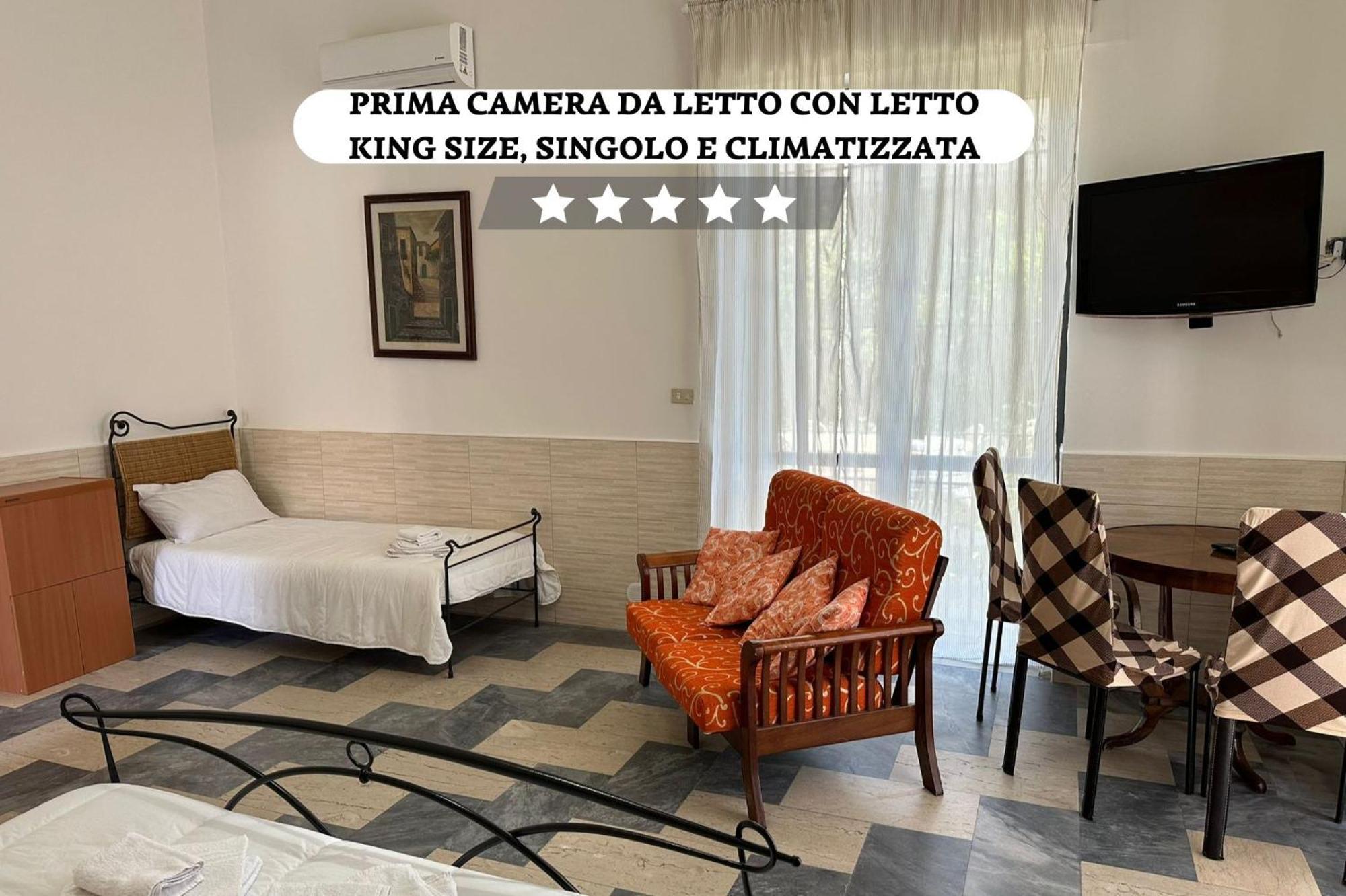 Grancomfort Tra Napoli E Caserta Castel Volturno Kültér fotó