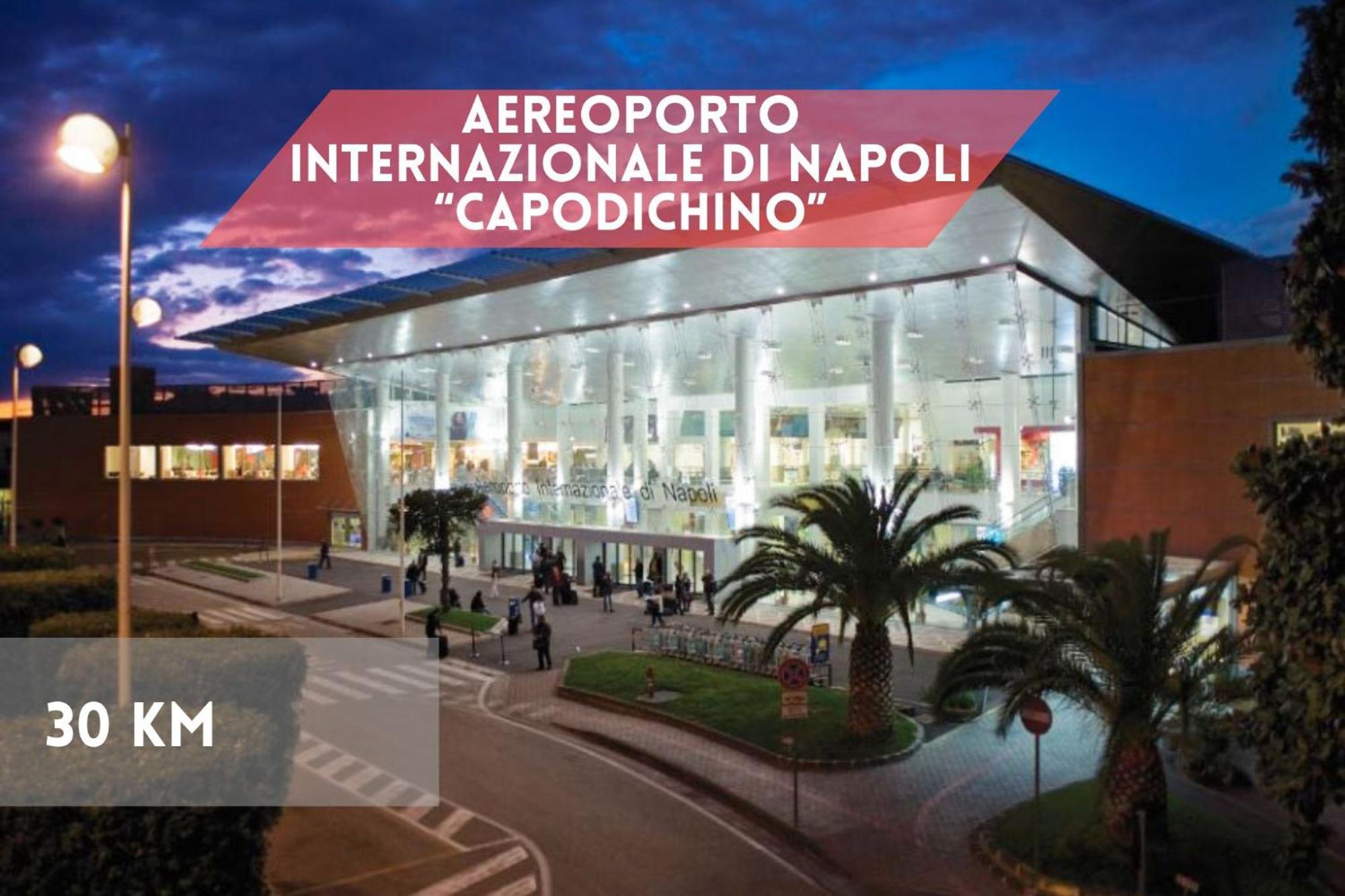 Grancomfort Tra Napoli E Caserta Castel Volturno Kültér fotó
